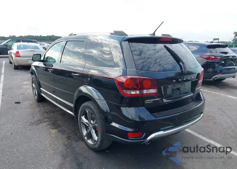 2015 Dodge Journey Crossroad z USA, uszkodzony, nr VIN 3C4PDDGG7FT526845